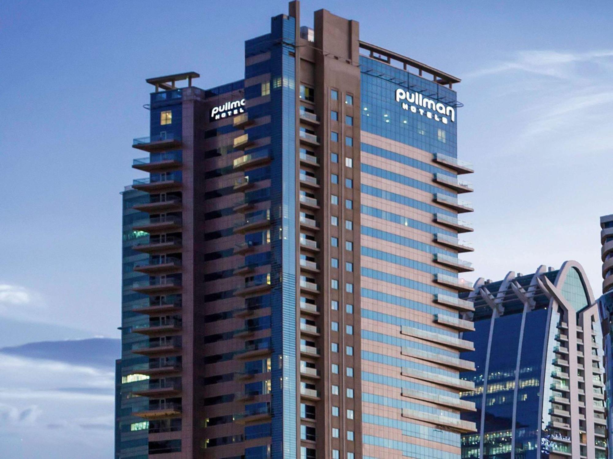 Pullman Jumeirah Lakes Towers Hotel y Residencia Dubái Exterior foto Pullman Hotel, Colombo
